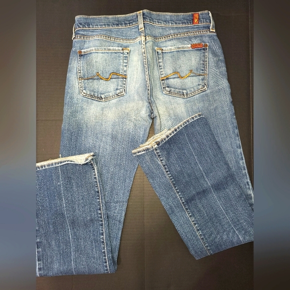 7 for All Mankind boot cut - Picture 3 of 4